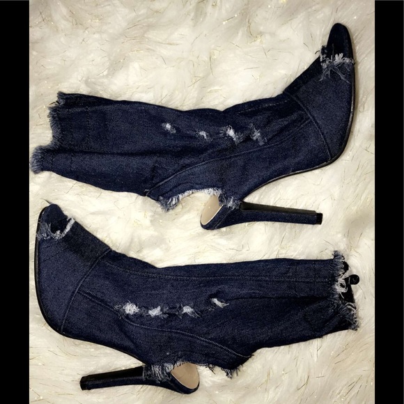 Shoes - Heel denim booties